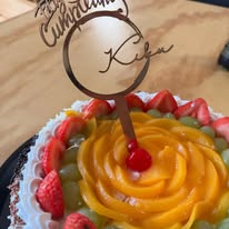 Pastel de cumpleaños de Kiku